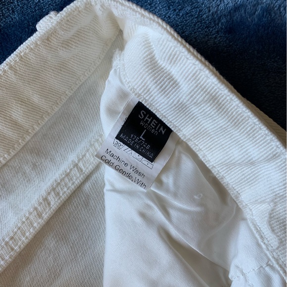 SHEIN Cow Print Jeans - Picture 5 of 5